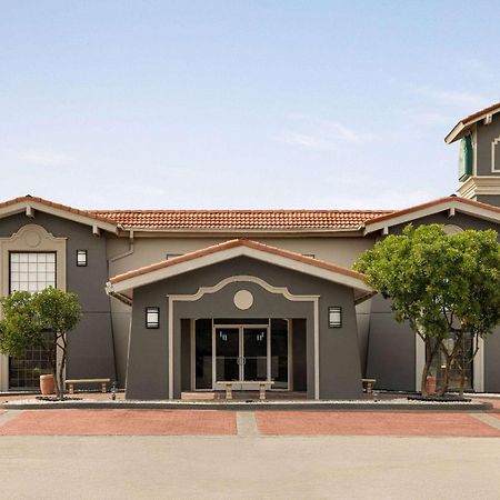 La Quinta Inn By Wyndham San Antonio Lackland Exterior foto