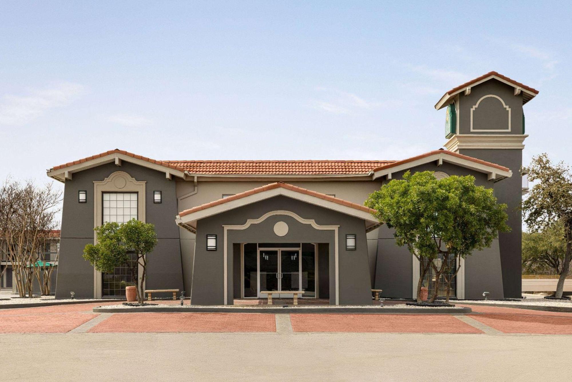La Quinta Inn By Wyndham San Antonio Lackland Exterior foto
